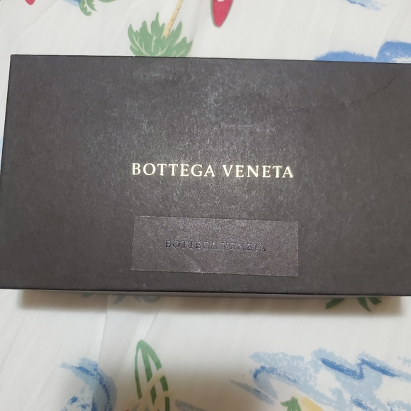 Bottega Veneta Wallet - Picture 2 of 8